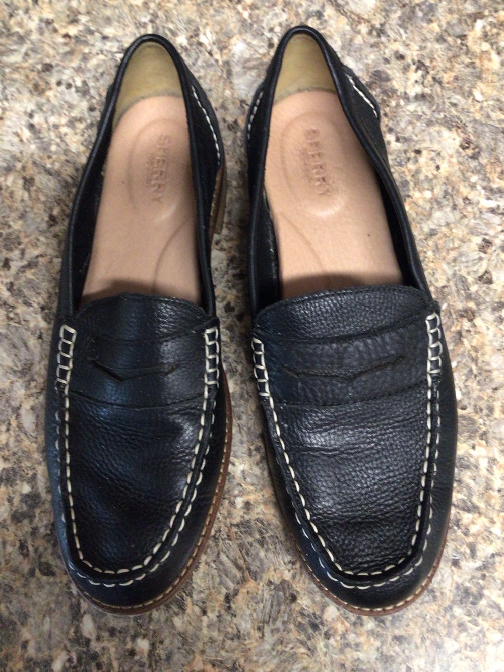 Sperry Black Leather Loafers, Women’s Sz. US 9.5. Classic Style. Good Condition